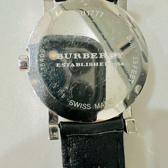 Burberry Silver and Cream Watch - Picture 3 of 4